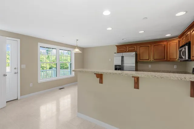 $2,650 | 41 Village Drive, Unit 41, Meredith, NH 03253