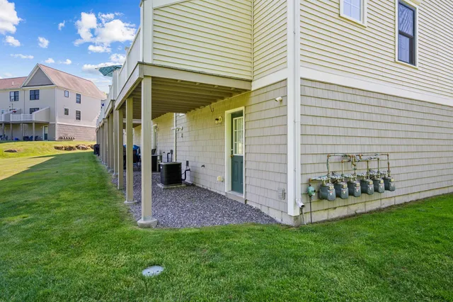 $2,650 | 41 Village Drive, Unit 41, Meredith, NH 03253