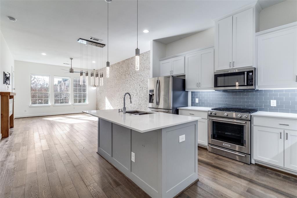 5015 Meridian Lane, Unit 1102 Addison, TX 75001 - Photo 1 of 21