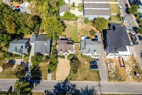 $785,000 | 816 Inverness Avenue, Nashville, TN 37204