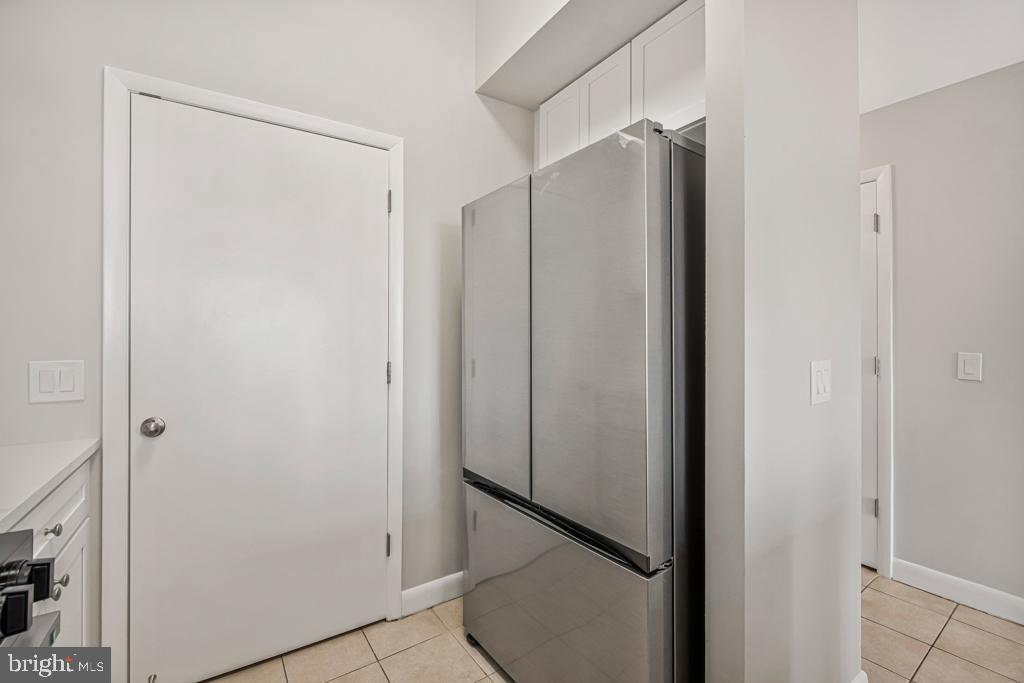 400 Massachusetts Avenue Northwest, Unit 1322 Washington, DC 20001 - Photo 18 of 37 a view of bathroom with shower