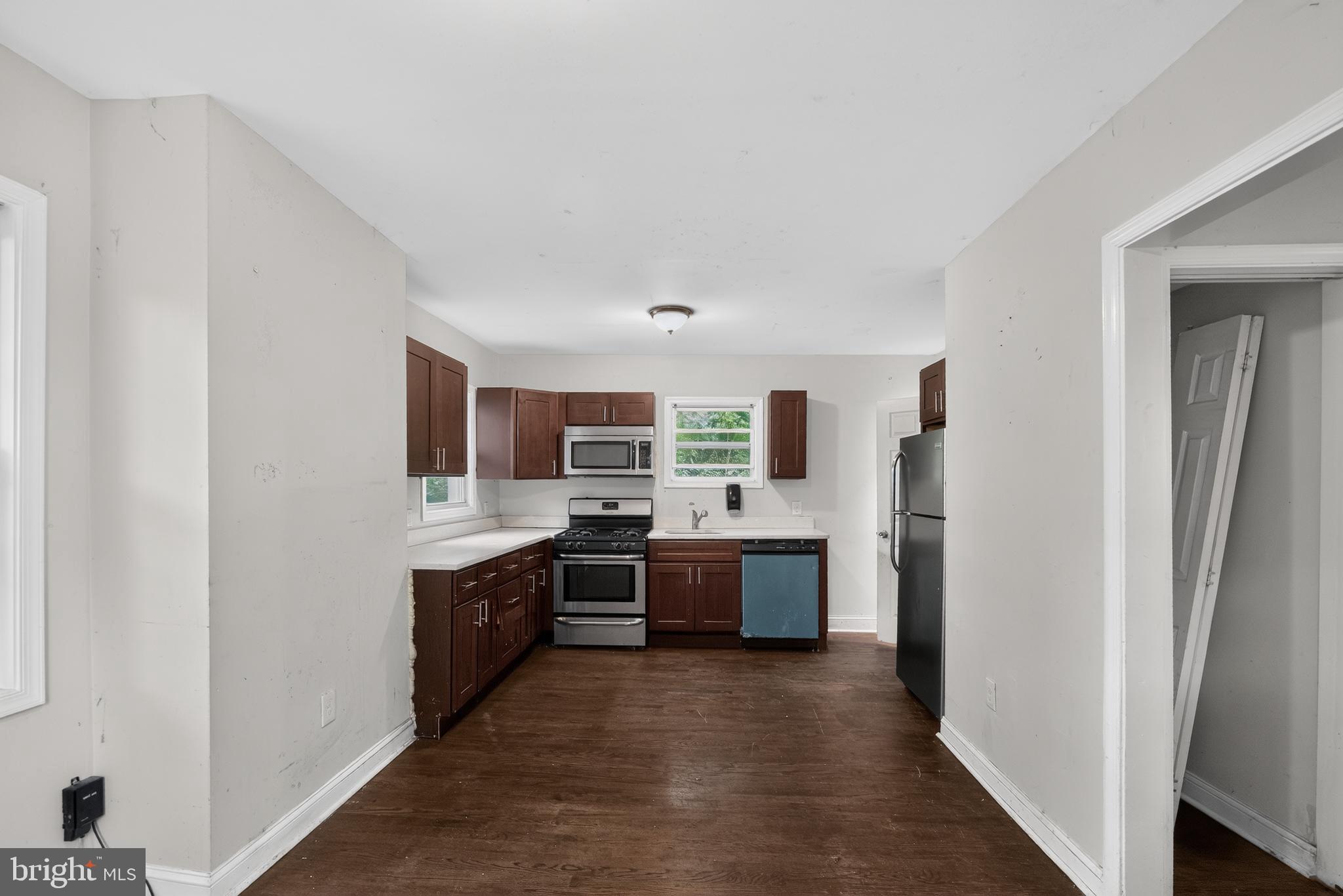 13 Beacon Hill Road Baltimore, MD 21207 - Photo 9 of 18