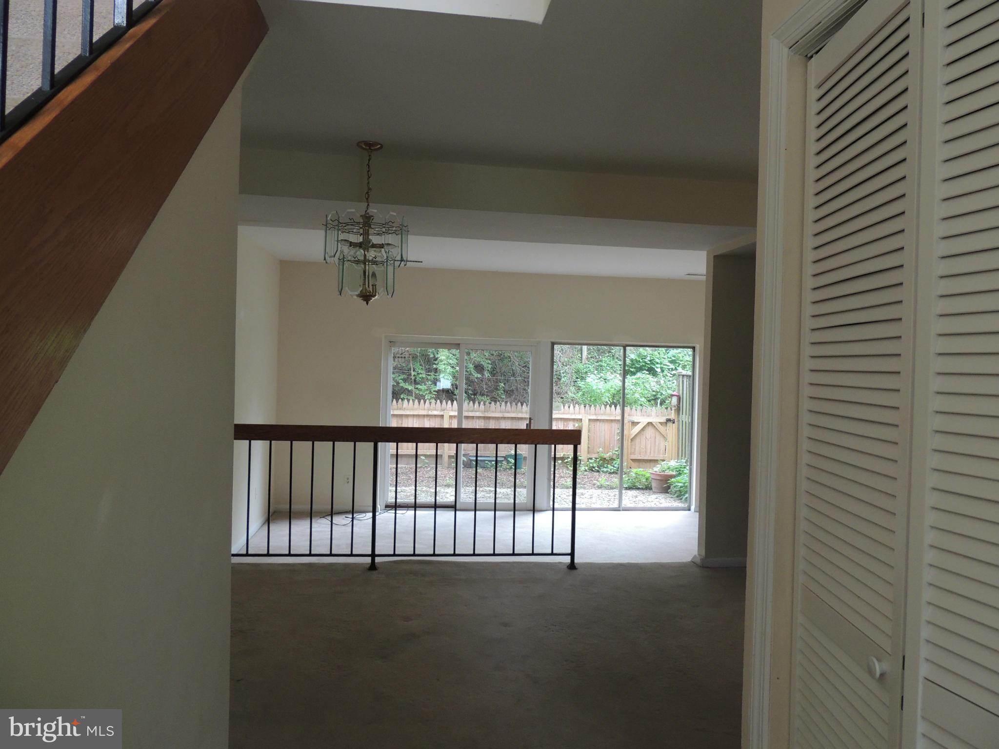 3302 Claridge Court Silver Spring, MD 20902 - Photo 5 of 18 Interior (General)