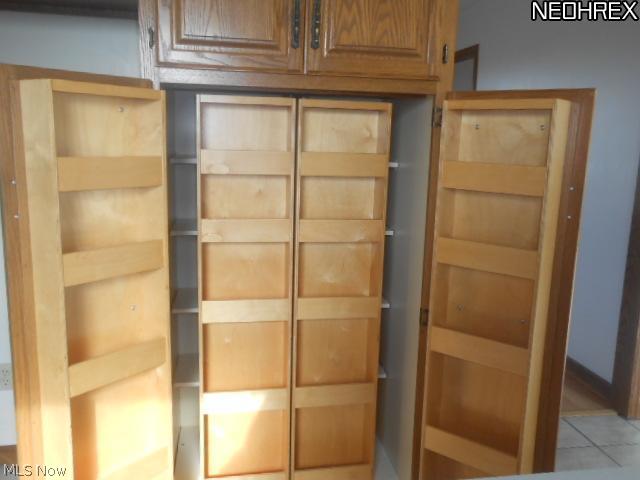 14875 Doylestown Road Doylestown, OH 44230 - Photo 5 of 16 PULL OUT PANTRY