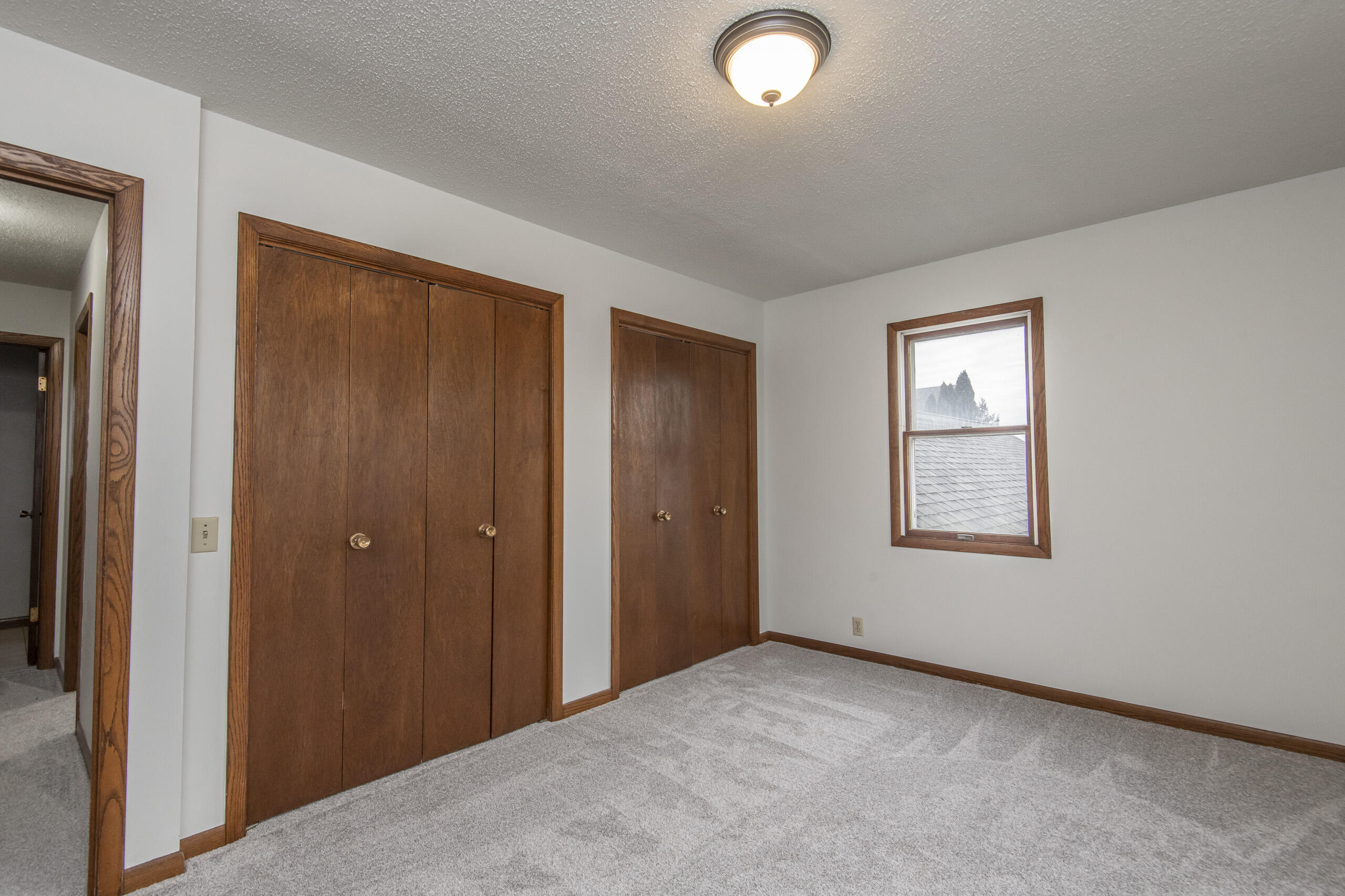 3 Linden Circle Jefferson, WI 53549 - Photo 14 of 28 3 Linden Cir-18