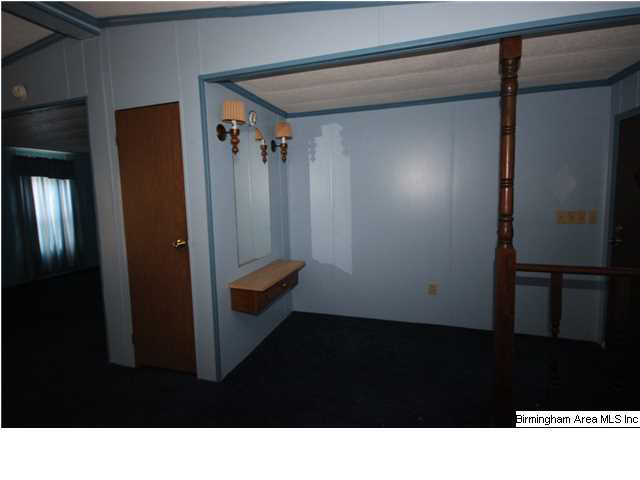 339 Taylor Crossing Ohatchee, AL 36271 - Photo 7 of 26