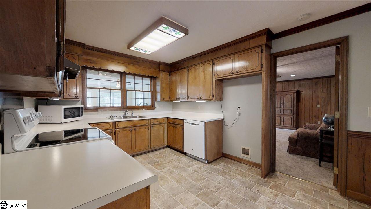 2 Leopard Road Fountain Inn, SC 29644 - Photo 14 of 36