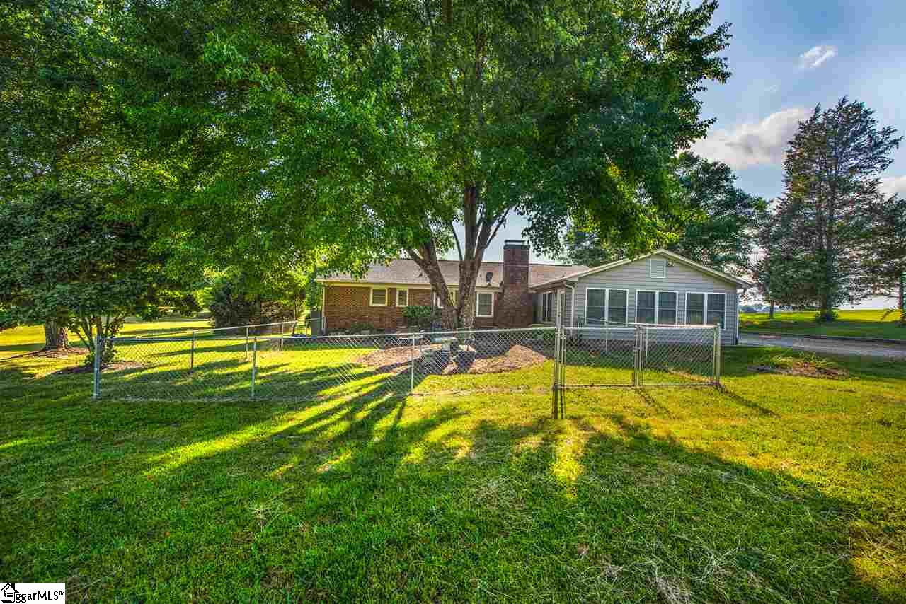 2 Leopard Road Fountain Inn, SC 29644 - Photo 34 of 36