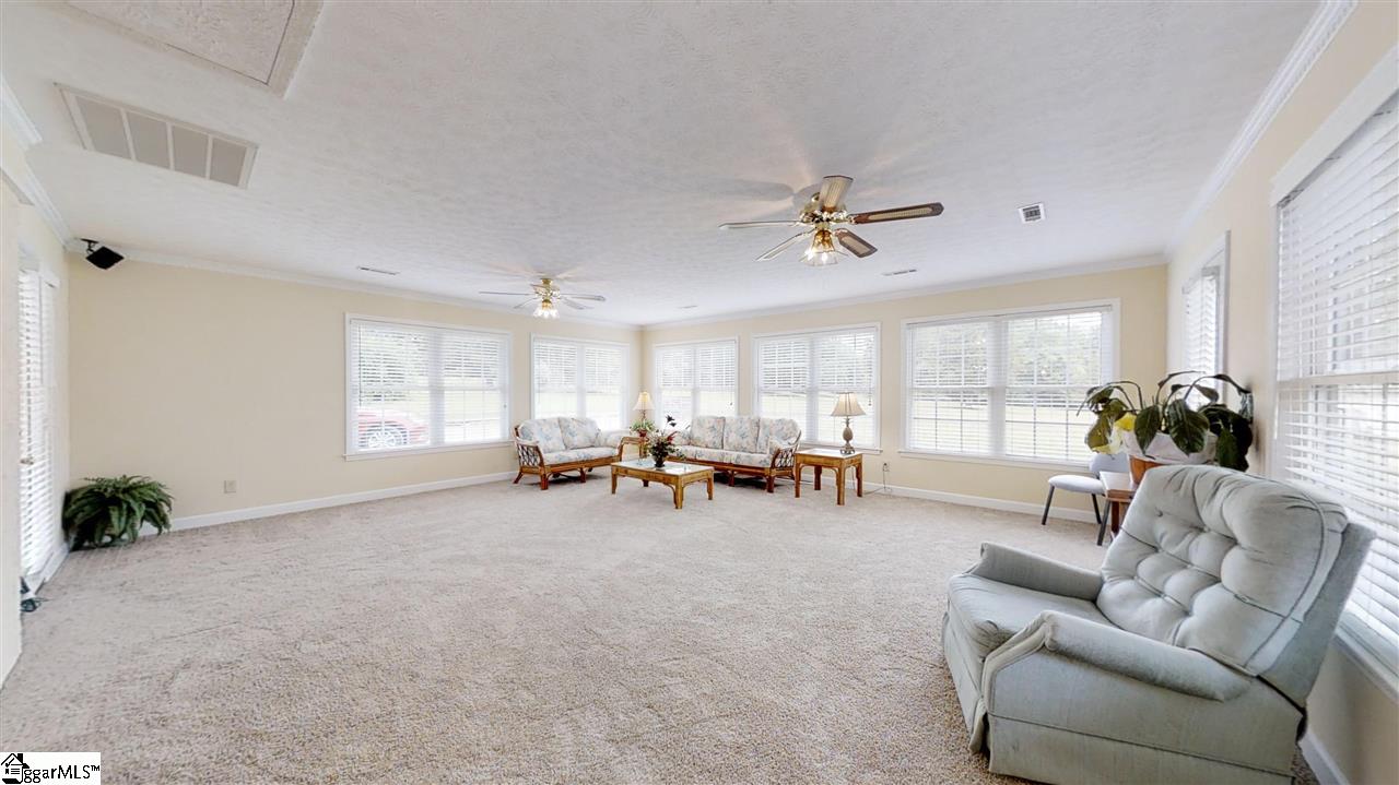 2 Leopard Road Fountain Inn, SC 29644 - Photo 7 of 36