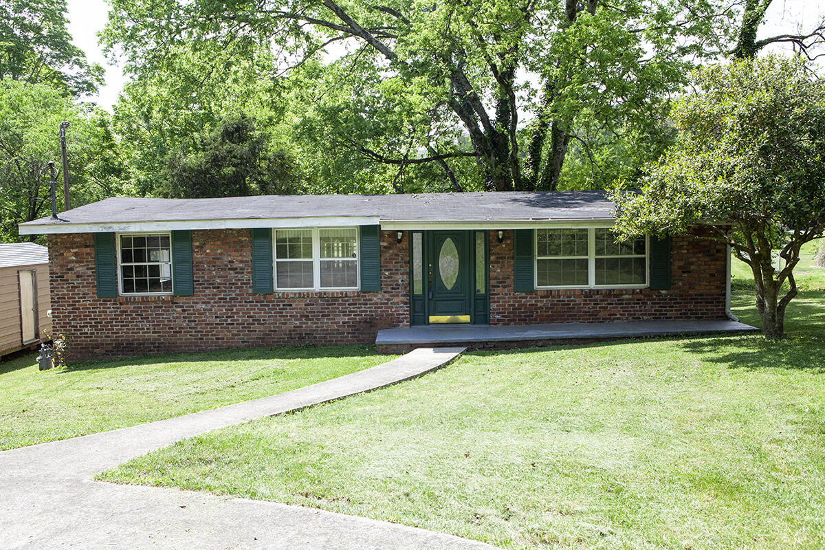 4021 McCahill Road Chattanooga, TN 37415 - Photo 1 of 27 IMG_0380