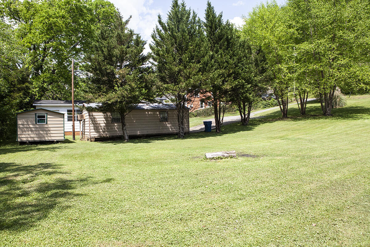 4021 McCahill Road Chattanooga, TN 37415 - Photo 8 of 27 IMG_0395