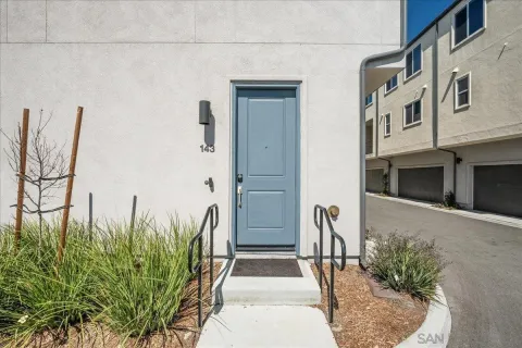 $569,000 | 5464 Shorefront Drive, Unit 143, San Diego, CA 92154
