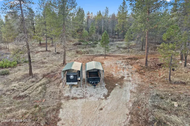 $799,995 | 28615 North Milan Road, Chattaroy, WA 99003