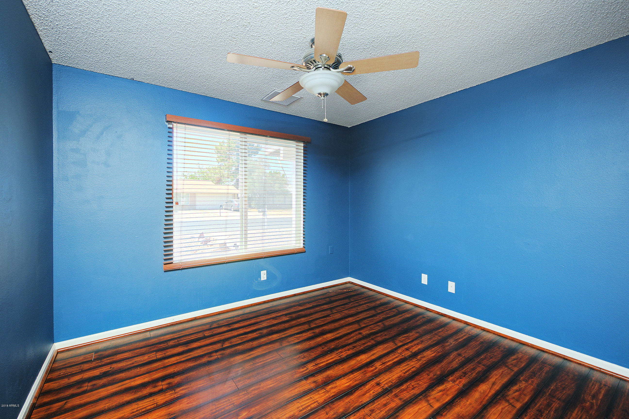 808 West Apollo Avenue Tempe, AZ 85283 - Photo 15 of 25 808WApollo015