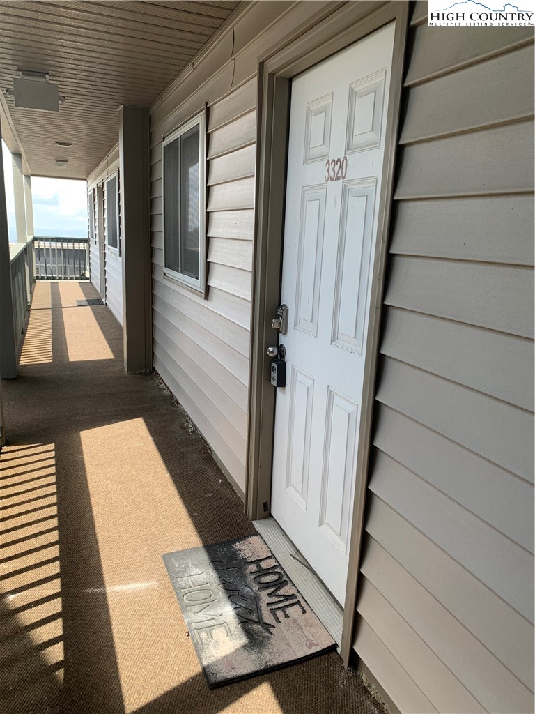 301 Pinnacle Inn Road, Unit 3320 Beech Mountain, NC 28604 - Photo 2 of 45