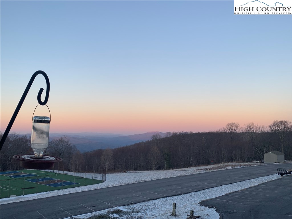 301 Pinnacle Inn Road, Unit 3320 Beech Mountain, NC 28604 - Photo 29 of 45 a view of a terrace