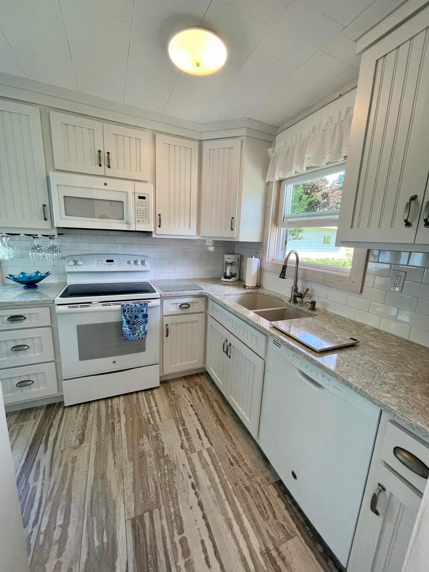 4194 Buck Road Gaylord, MI 49735 - Photo 4 of 63 Gallery Image 4