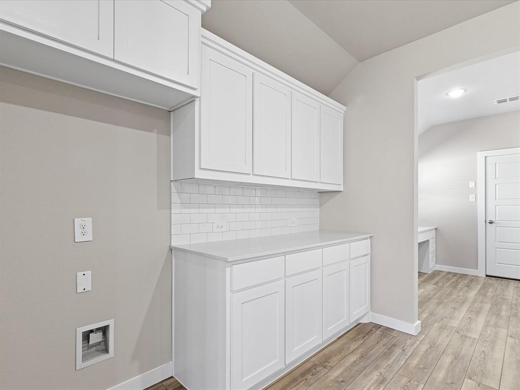 643 Olympic Way Red Oak, TX 75154 - Photo 14 of 32