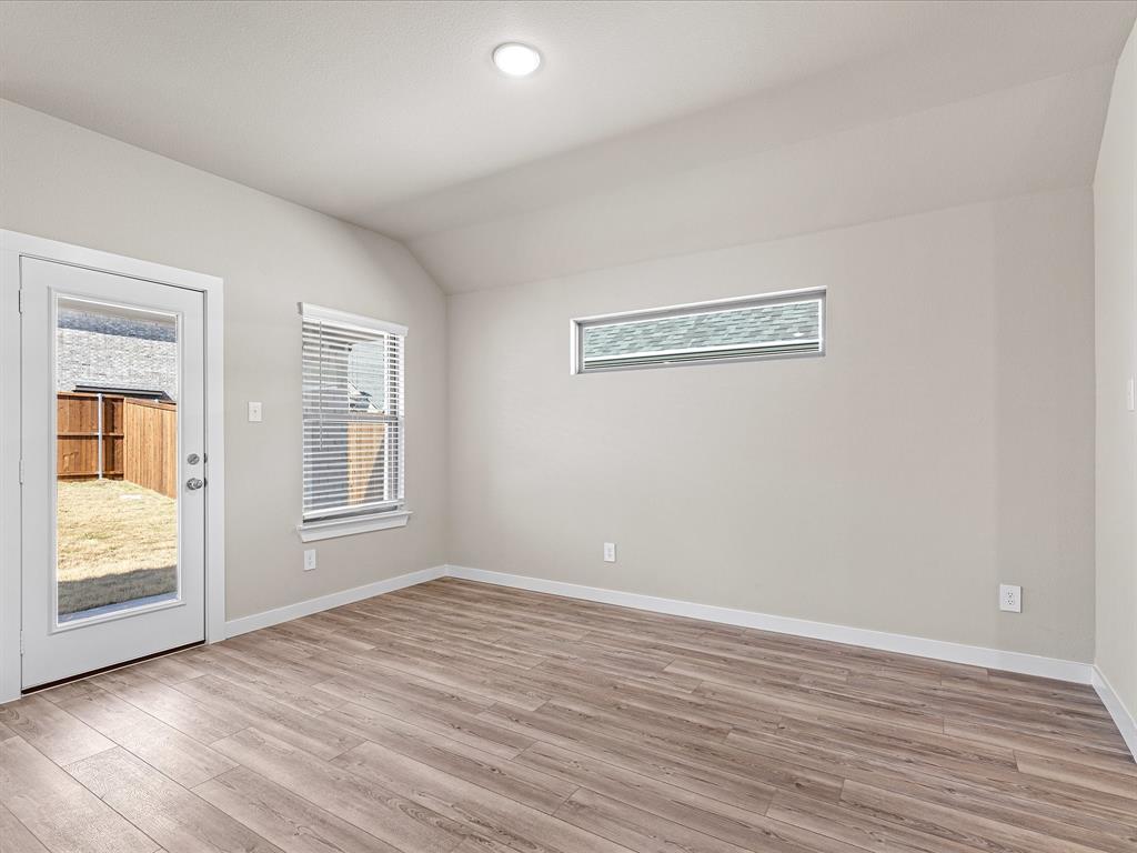 643 Olympic Way Red Oak, TX 75154 - Photo 16 of 32