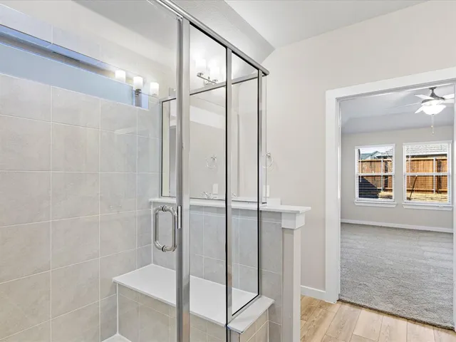 $2,350 | 643 Olympic Way, Red Oak, TX 75154