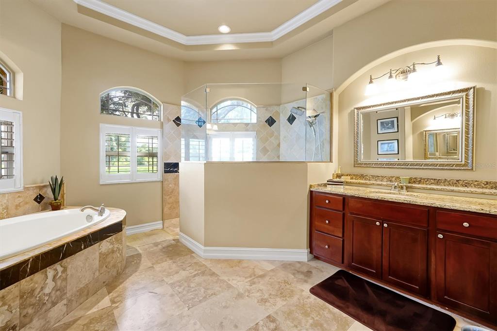 12012 Rambling Oak Boulevard Orlando, FL 32832 - Photo 25 of 68