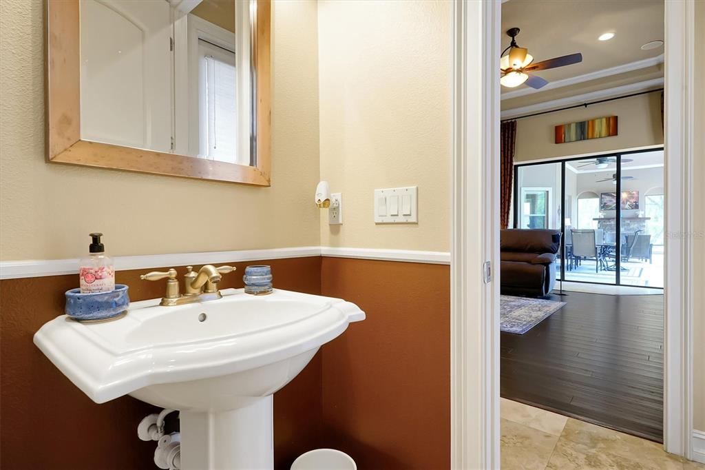 12012 Rambling Oak Boulevard Orlando, FL 32832 - Photo 29 of 68