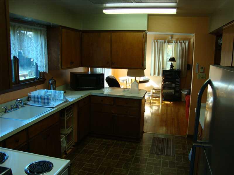 263 Giesey Road Ligonier, PA 15658 - Photo 6 of 15 Kitchen.