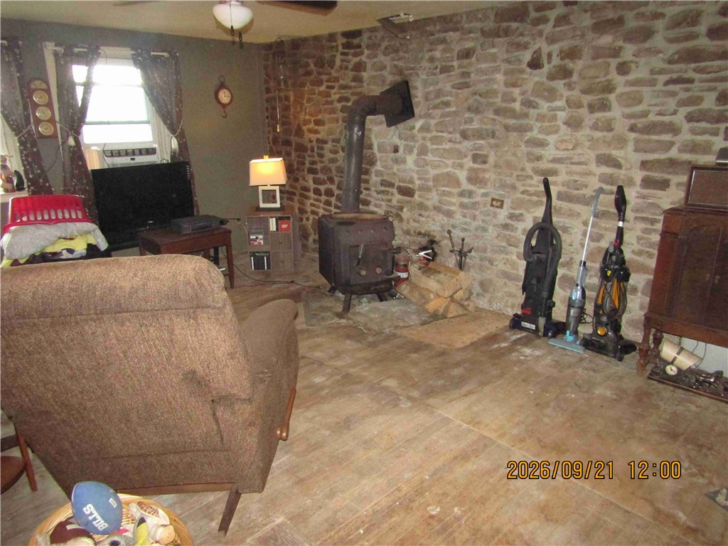 629 Moscow Road Hamlin, NY 14464 - Photo 7 of 20 Living Room