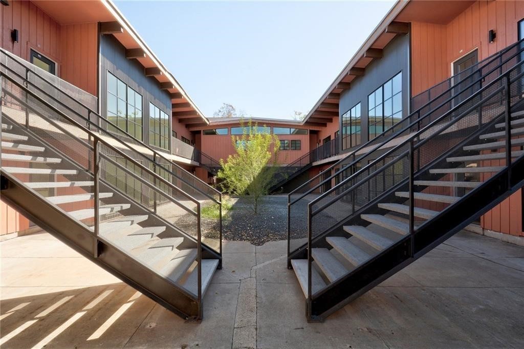 400 East 30th Street, Unit 101 Austin, TX 78705 - Photo 26 of 27