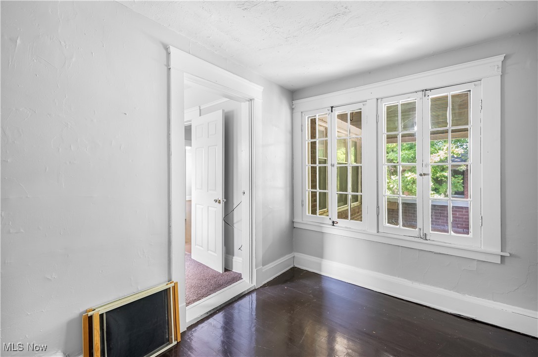 1030 Wheelock Road Cleveland, OH 44103 - Photo 8 of 27