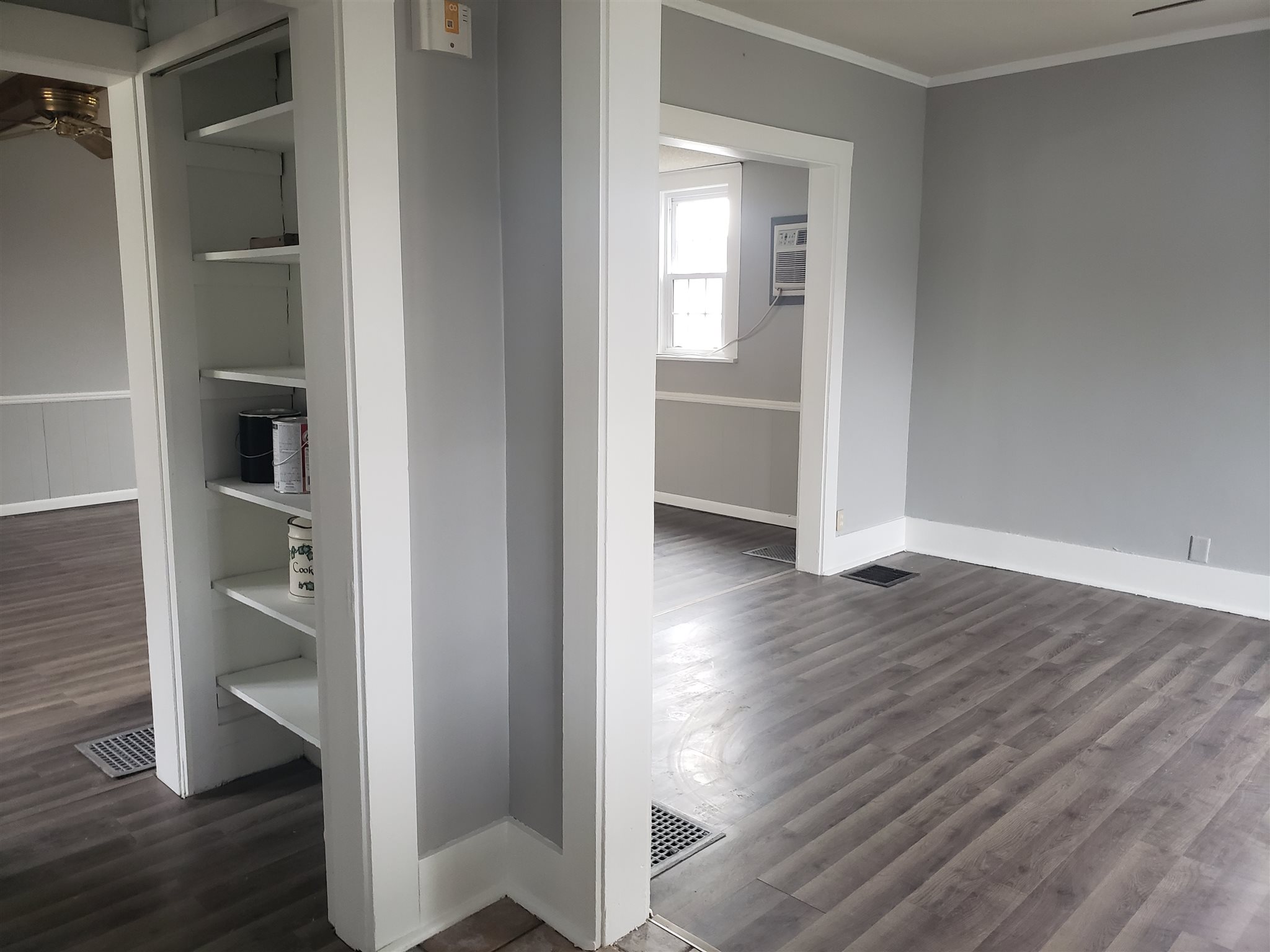 242 North 6th Street Decatur, IN 46733 - Photo 2 of 20