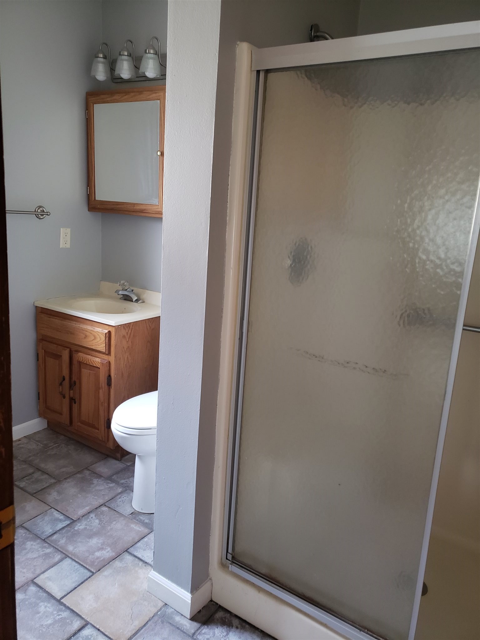 242 North 6th Street Decatur, IN 46733 - Photo 12 of 20