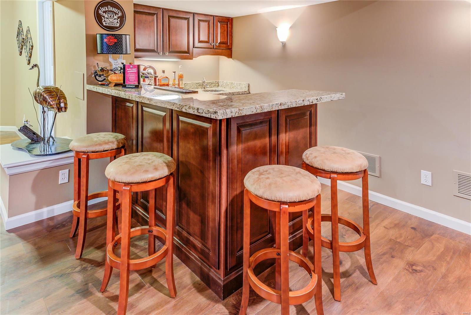 577 Castle Ridge Drive Ballwin, MO 63021 - Photo 27 of 31 Gallery Image 27