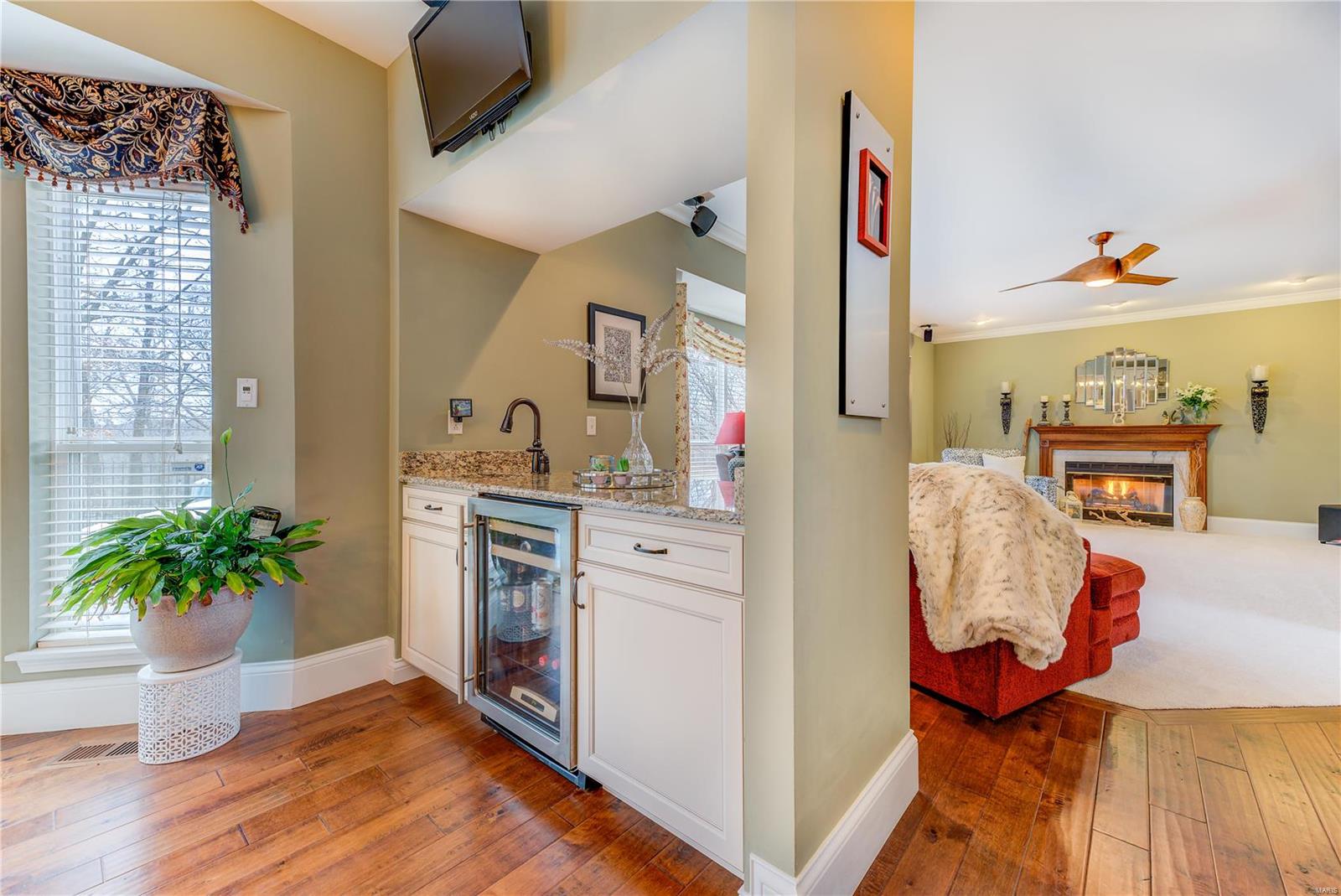 Gallery Image 6