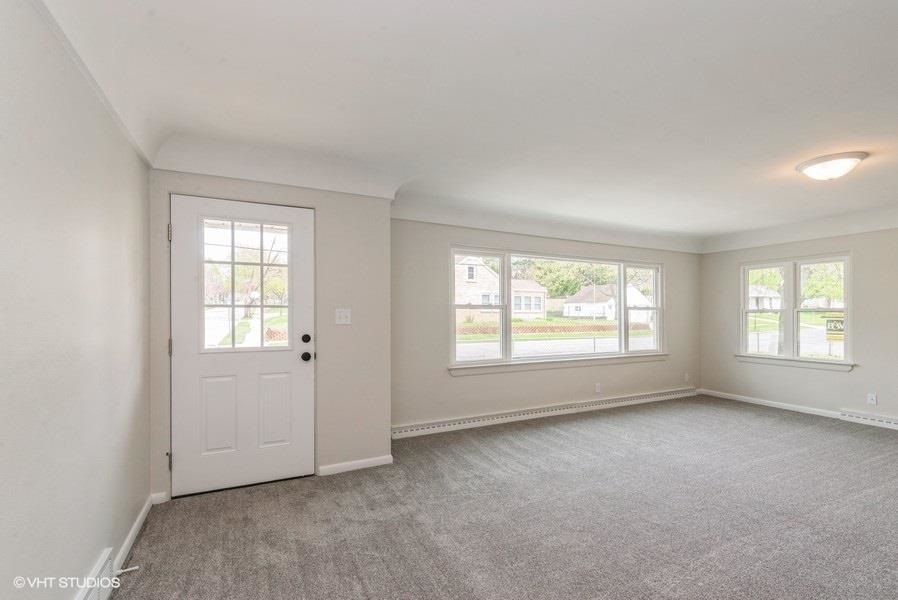 2425 Rural Street Rockford, IL 61107 - Photo 3 of 12 Gallery Image 3