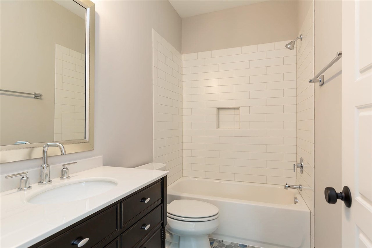 717 Mills Street Raleigh, NC 27608 - Photo 19 of 30 Photo 19