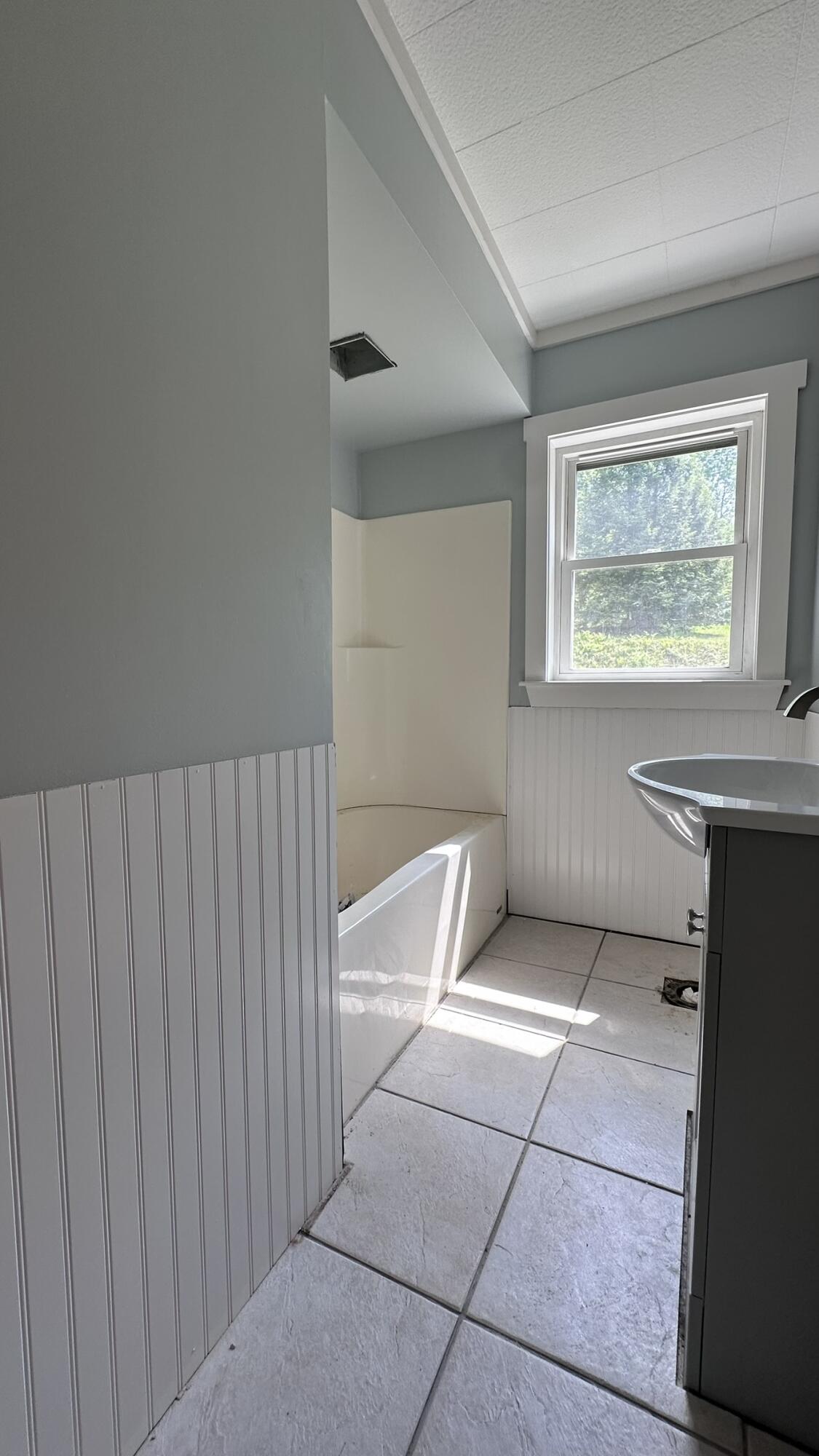 81 Maple Ridge Road Harrison, ME 04040 - Photo 10 of 32 Full Bath #1
