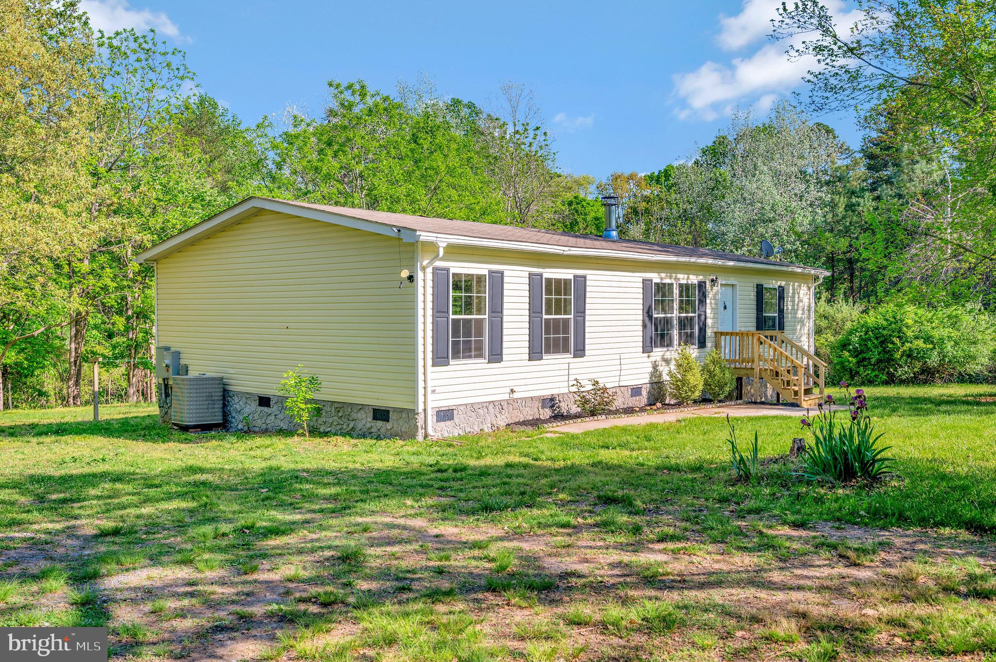 118 Days Bridge Road Mineral, VA 23117 - Photo 5 of 44