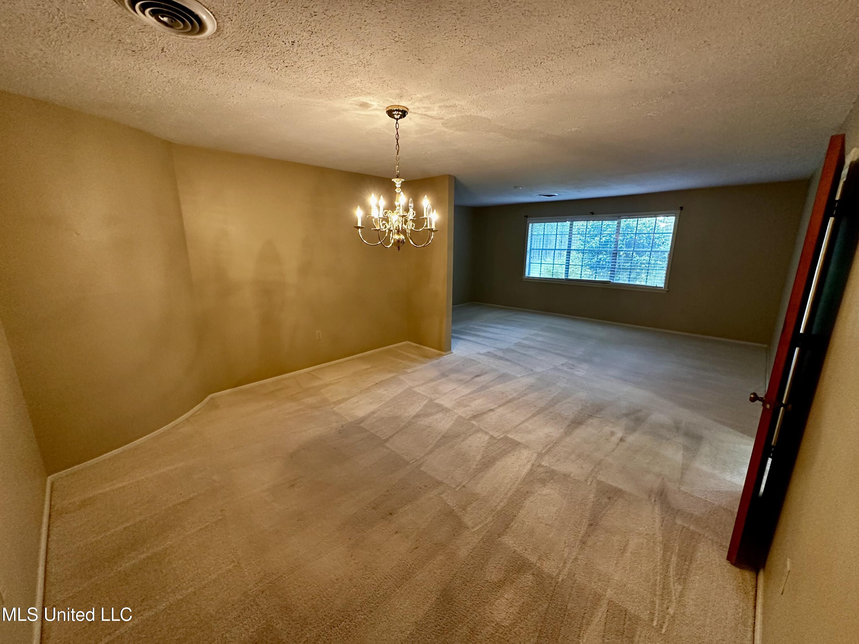 1301 Beverly Drive Clinton, MS 39056 - Photo 15 of 47 IMG_2550