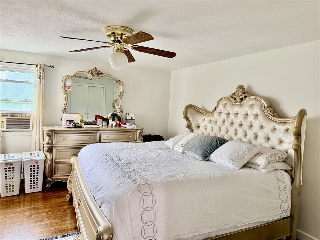 17 Valley Road Stoneham, MA 02180 - Photo 14 of 28 Gallery Image 14