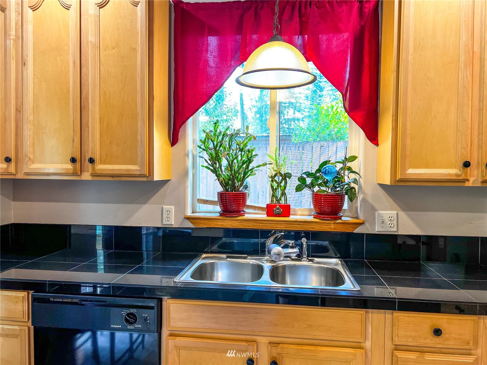 6256 Shamrock Road Maple Falls, WA 98266 - Photo 14 of 35 Gallery Image 14
