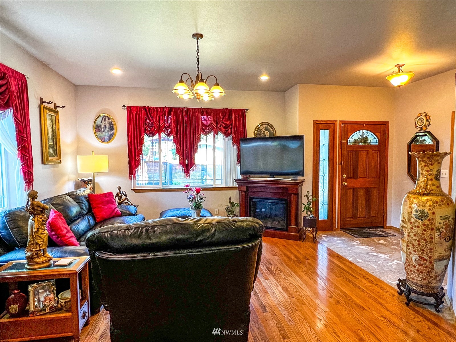 6256 Shamrock Road Maple Falls, WA 98266 - Photo 4 of 35 Gallery Image 4