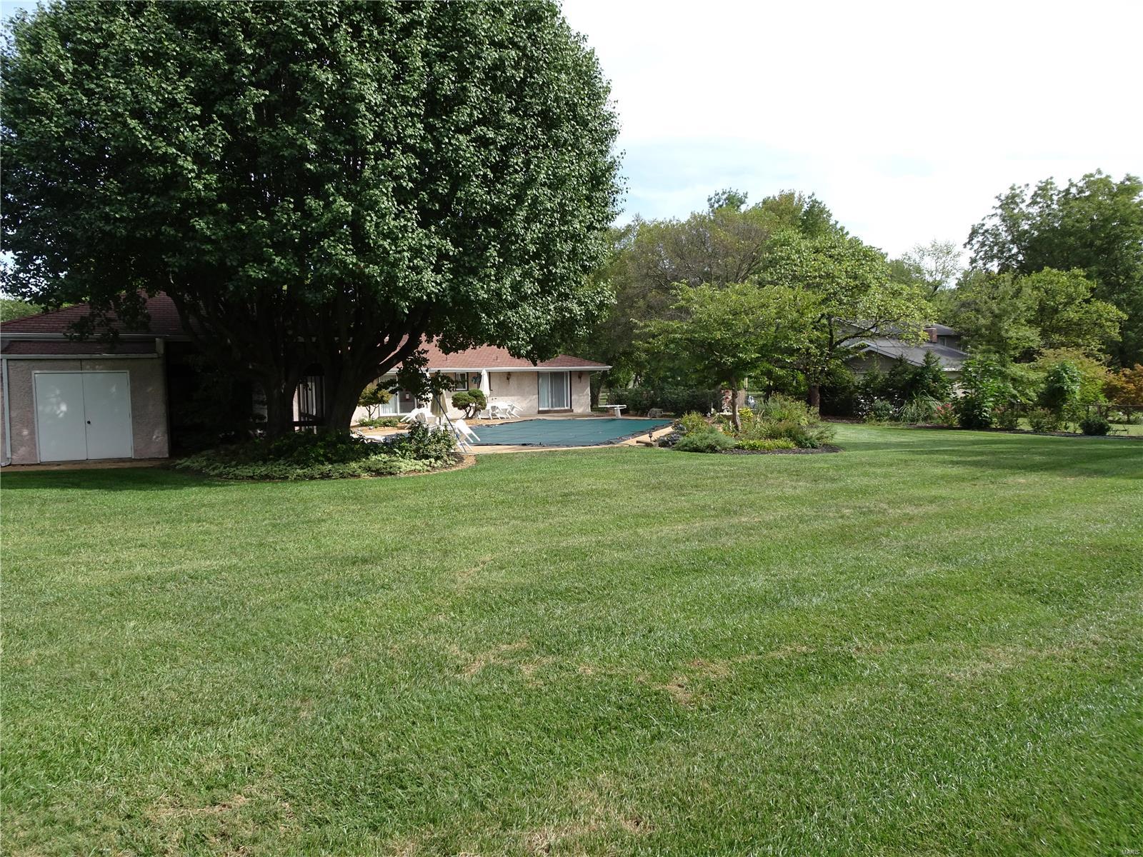 929 Claymark Drive St. Louis, MO 63131 - Photo 7 of 10