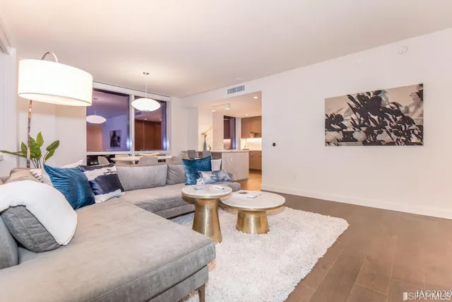 $16,500 | 488 Folsom Street, Unit 4102, San Francisco, CA 94105