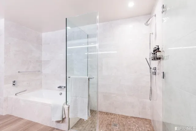 $16,500 | 488 Folsom Street, Unit 4102, San Francisco, CA 94105