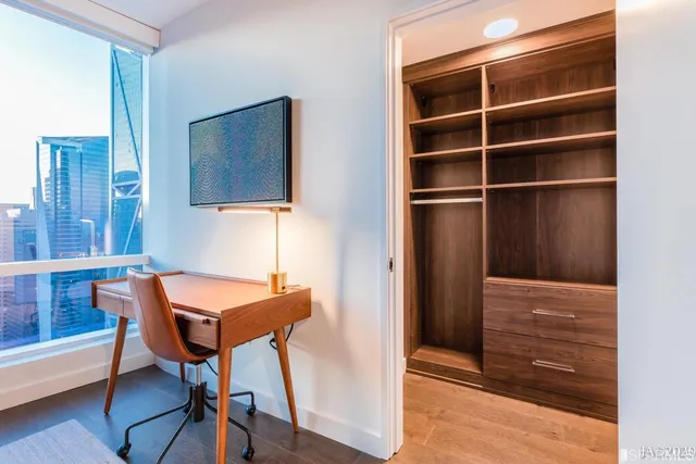 $16,500 | 488 Folsom Street, Unit 4102, San Francisco, CA 94105