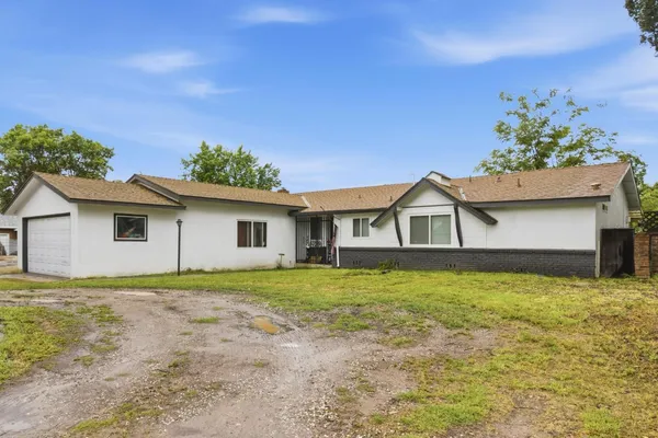 $439,900 | 5729 Dewey Drive, Fair Oaks, CA 95628