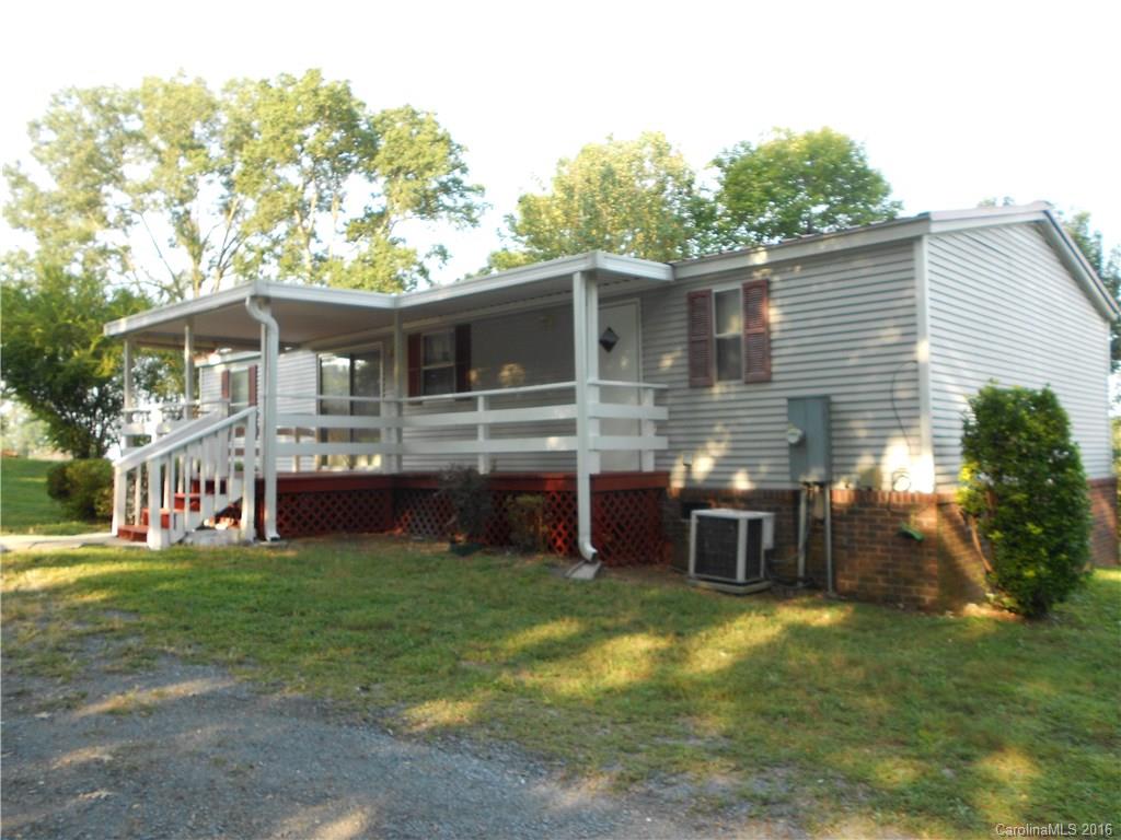 36048 Ellen Road New London, NC 28127 - Photo 3 of 15 Gallery Image 3