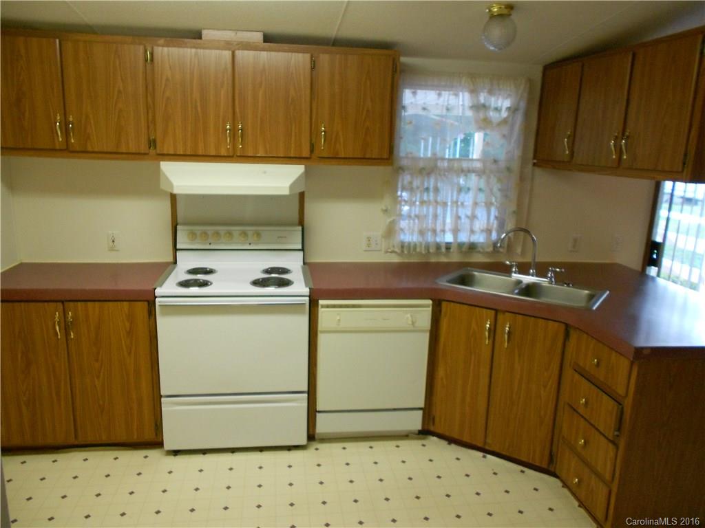 36048 Ellen Road New London, NC 28127 - Photo 5 of 15 Gallery Image 5