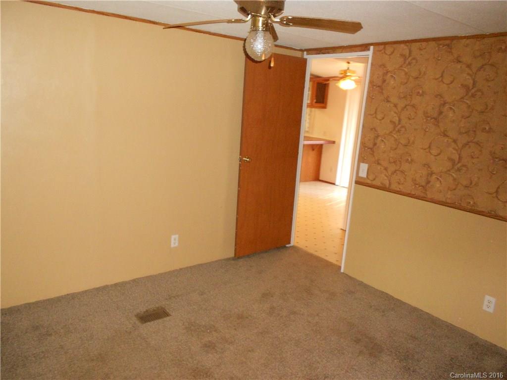 36048 Ellen Road New London, NC 28127 - Photo 10 of 15 Gallery Image 10